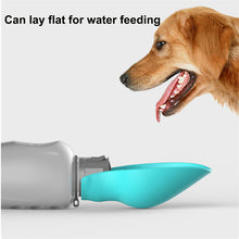 Load image into Gallery viewer, 800ml Dogs Water Bottle Portable High Capacity Leakproof Pet Foldable Drinking Bowl Outdoor Walking
